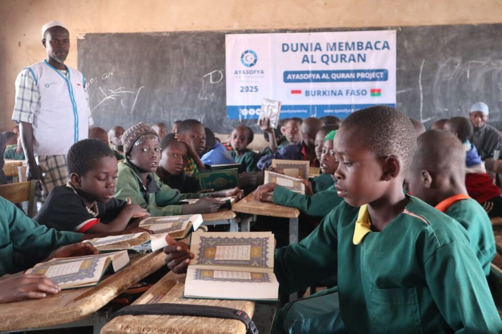 Galeri Ayasofya Al Quran Project (AAP) 5