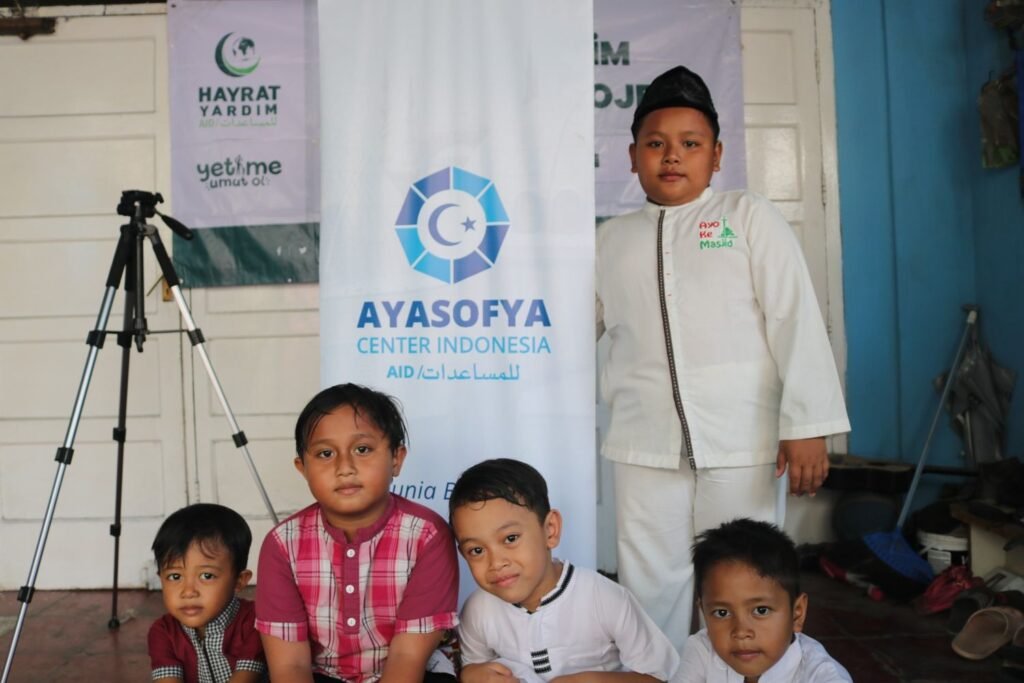 AYASOFYA ORPHAN PROJECT GALERI 12